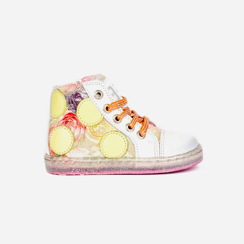 Voor baby’s en kids. De nieuwe schoenencollectie van Bo-Bell. Fun, fashion en kwaliteit. Heerlijk voor de zomer!-16