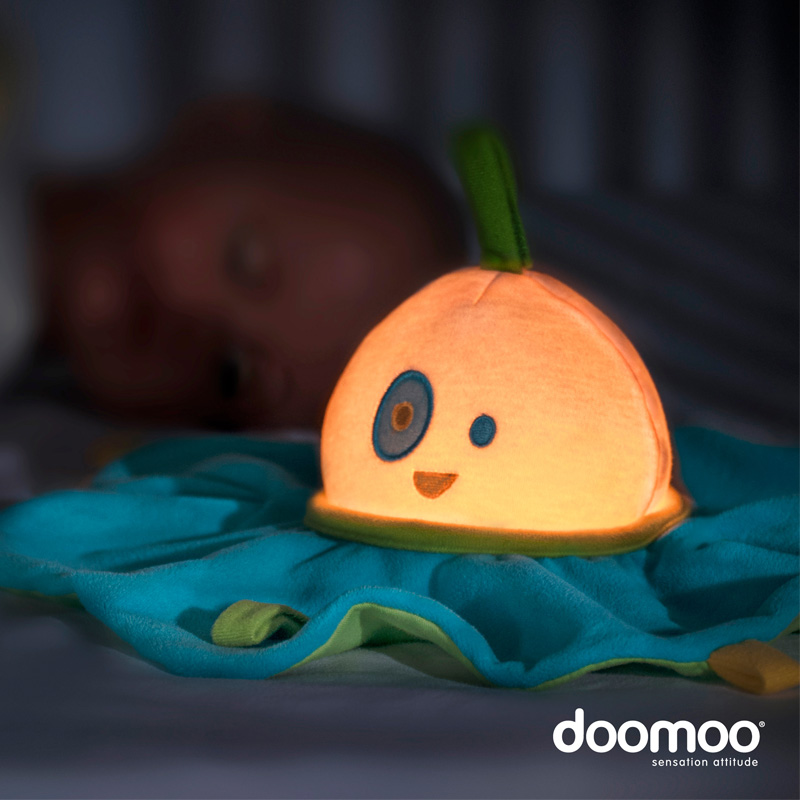 Innovation Award Doomoo spooky Een zachte knuffel met nachtlampje-4