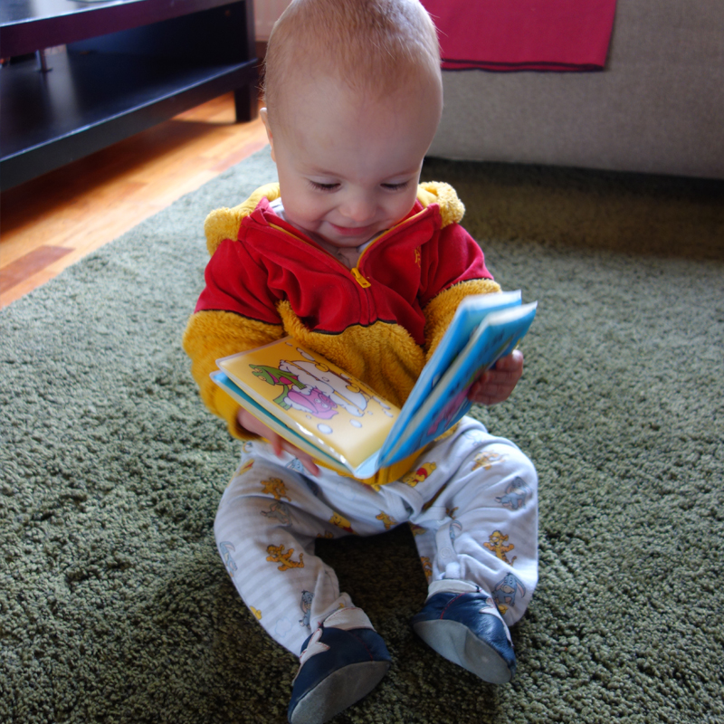 Toen Julian 10 weken oud was zijn wij begonnen met voorlezen 3