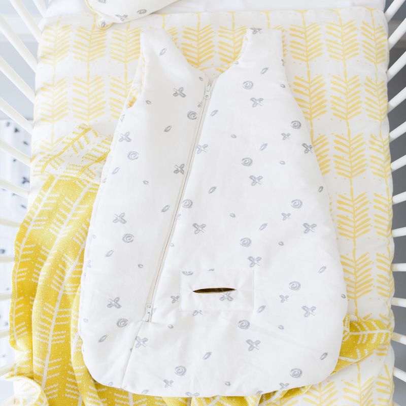 De gloednieuwe collectie Roomblush Mini omvat zachtzoete babykleding-5