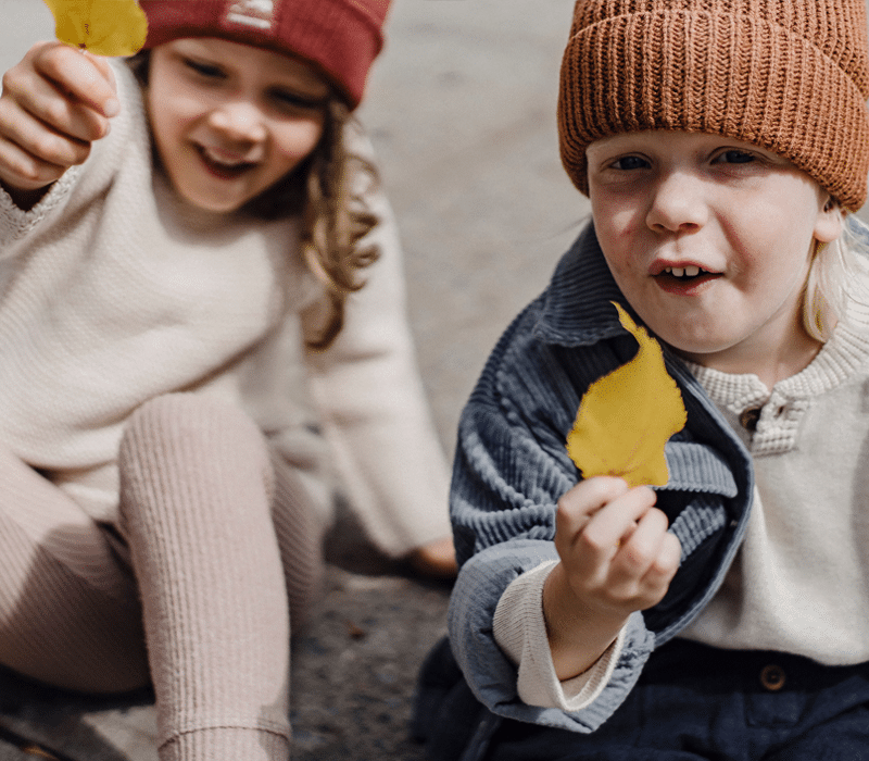 Slimme HEMA-kinderjas helpt peuters zelf hun jas aan te trekken